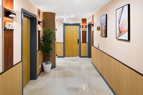 Sydney Hotel QVB - Accommodation Bookings 4