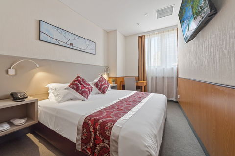 Sydney Hotel QVB - Accommodation Bookings 13
