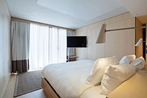 Zara Tower Serviced Apartments - Accommodation Bookings 17