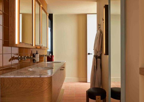 ACE Hotel Sydney - Accommodation Bookings 9