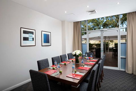 Rydges Bankstown - Accommodation Bookings 8