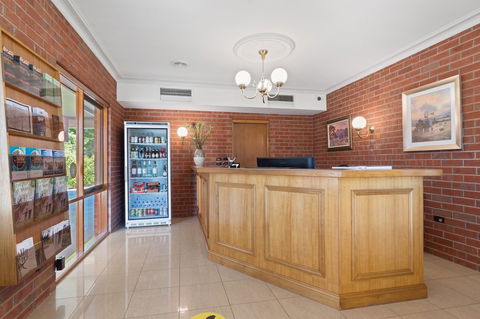 Burke & Wills Motor Inn - Accommodation Bookings 5