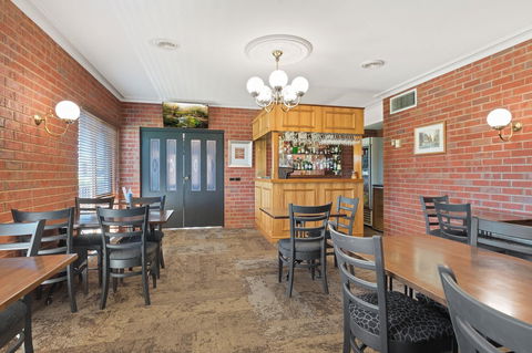 Burke & Wills Motor Inn - Accommodation Bookings 8