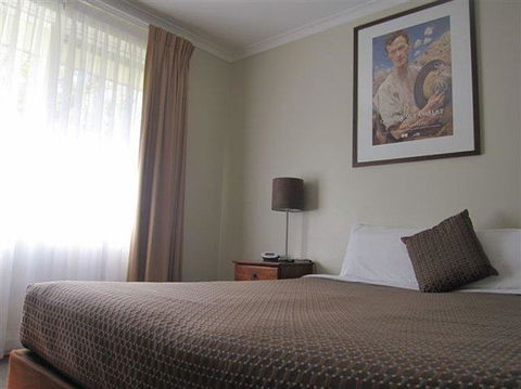 Forrest Hotel & Apartments - Accommodation Bookings 7
