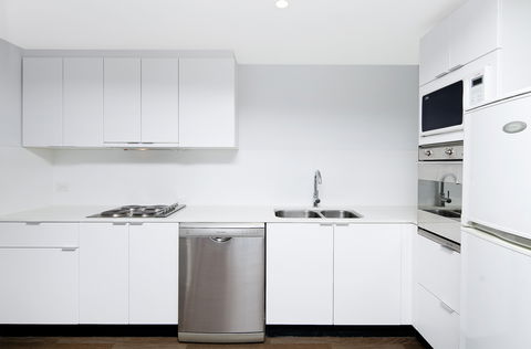 Astra Apartments The Griffin - Accommodation Bookings 8