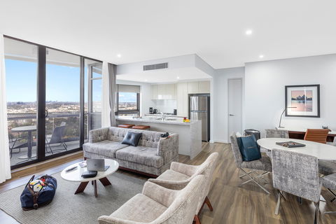 Meriton Suites Church Street, Parramatta - Accommodation Bookings 1