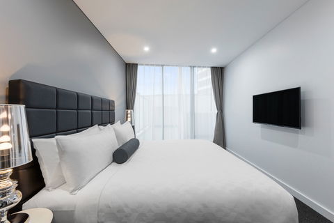 Meriton Suites Church Street, Parramatta - Accommodation Bookings 4