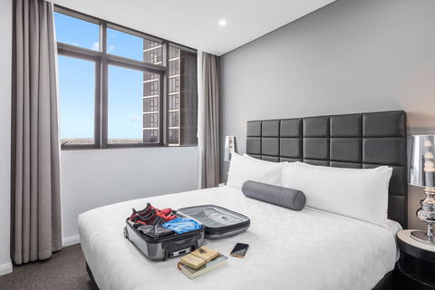 Meriton Suites Church Street, Parramatta - Accommodation Bookings 9