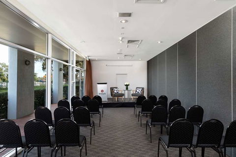 Rydges Bankstown - Accommodation Bookings 7