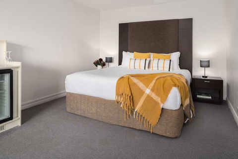 Rydges Bankstown - Accommodation Bookings 13
