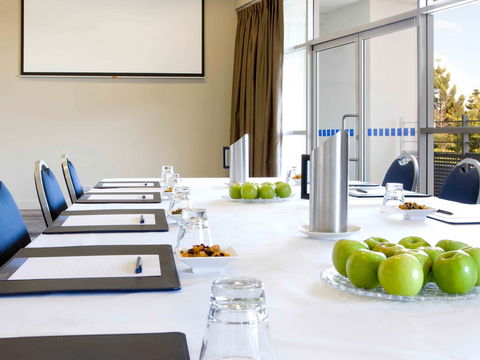 Novotel Sydney Olympic Park - Accommodation Bookings 6