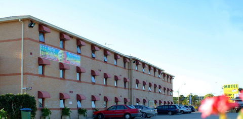Arena Hotel - Accommodation Bookings 0