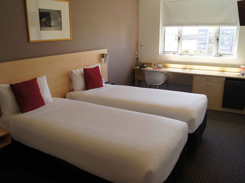 Hotel Ibis Sydney Olympic Park - Accommodation Bookings 5
