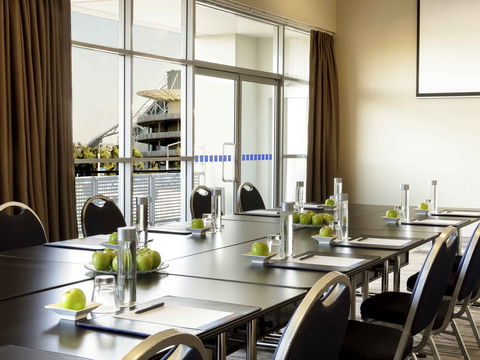 Hotel Ibis Sydney Olympic Park - Accommodation Bookings 10