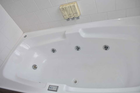 Best Western Coachman's Inn Motel - Accommodation Bookings 9