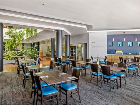 Novotel Darwin Atrium - Accommodation Bookings 11