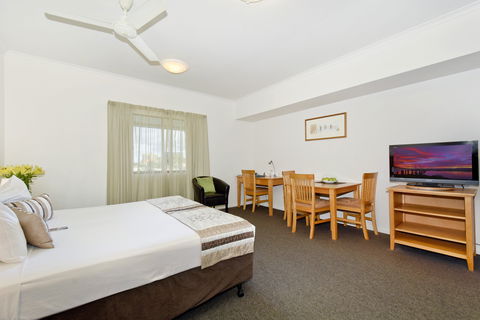 Metro Advance Apartments & Hotel - Accommodation Bookings 12