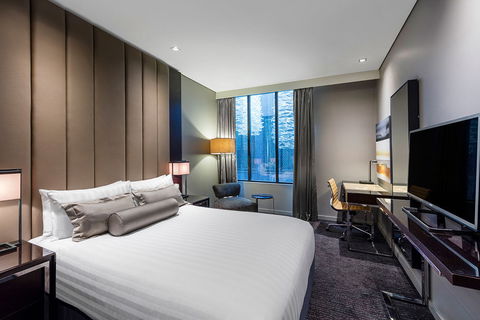 Gambaro Hotel - Accommodation Bookings 1