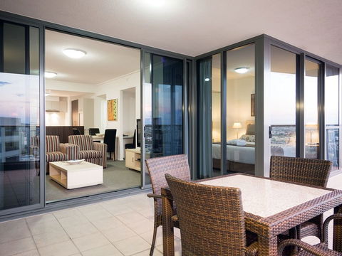 Oaks Aurora - Accommodation Bookings 2