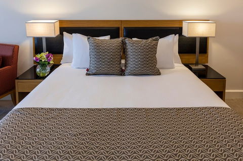 Oaks Elan Darwin - Accommodation Bookings 2