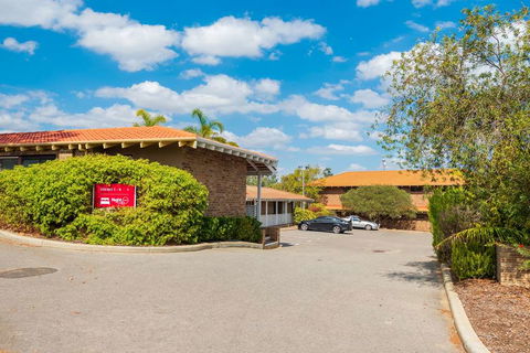 Nightcap At Wanneroo Tavern - Accommodation Bookings 0