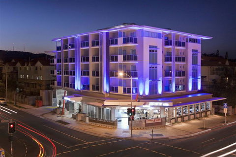 Jephson Hotel - Accommodation Bookings 0