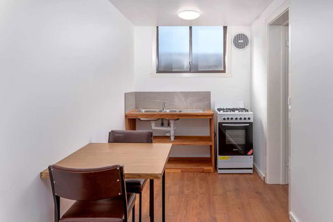 Econo Lodge Lilydale - Accommodation Bookings 1