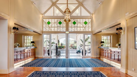InterContinental Sanctuary Cove - Accommodation Bookings 2