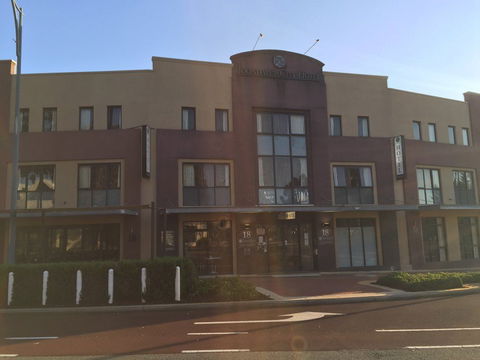 Joondalup City Hotel - Accommodation Bookings 0