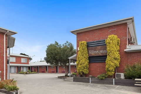 Comfort Inn, The International - Accommodation Bookings 0