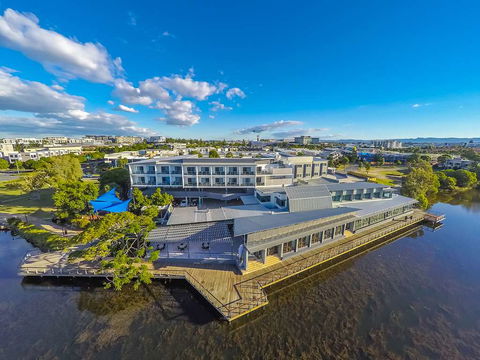 Best Western Plus North Lakes Hotel - Accommodation Bookings 0
