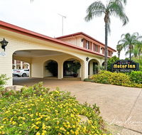 Narrandera Club Motor Inn