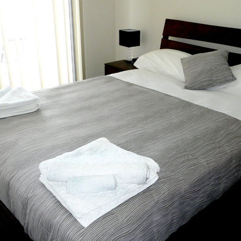 Direct Hotels - Monterey Moranbah - Accommodation Bookings 1