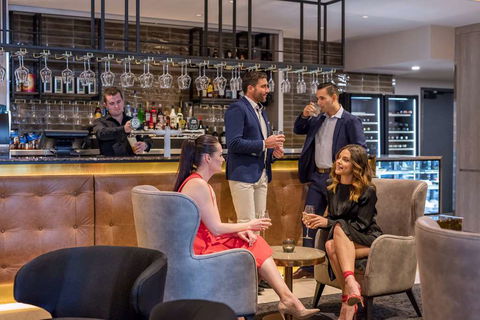 Deco Hotel - Accommodation Bookings 1