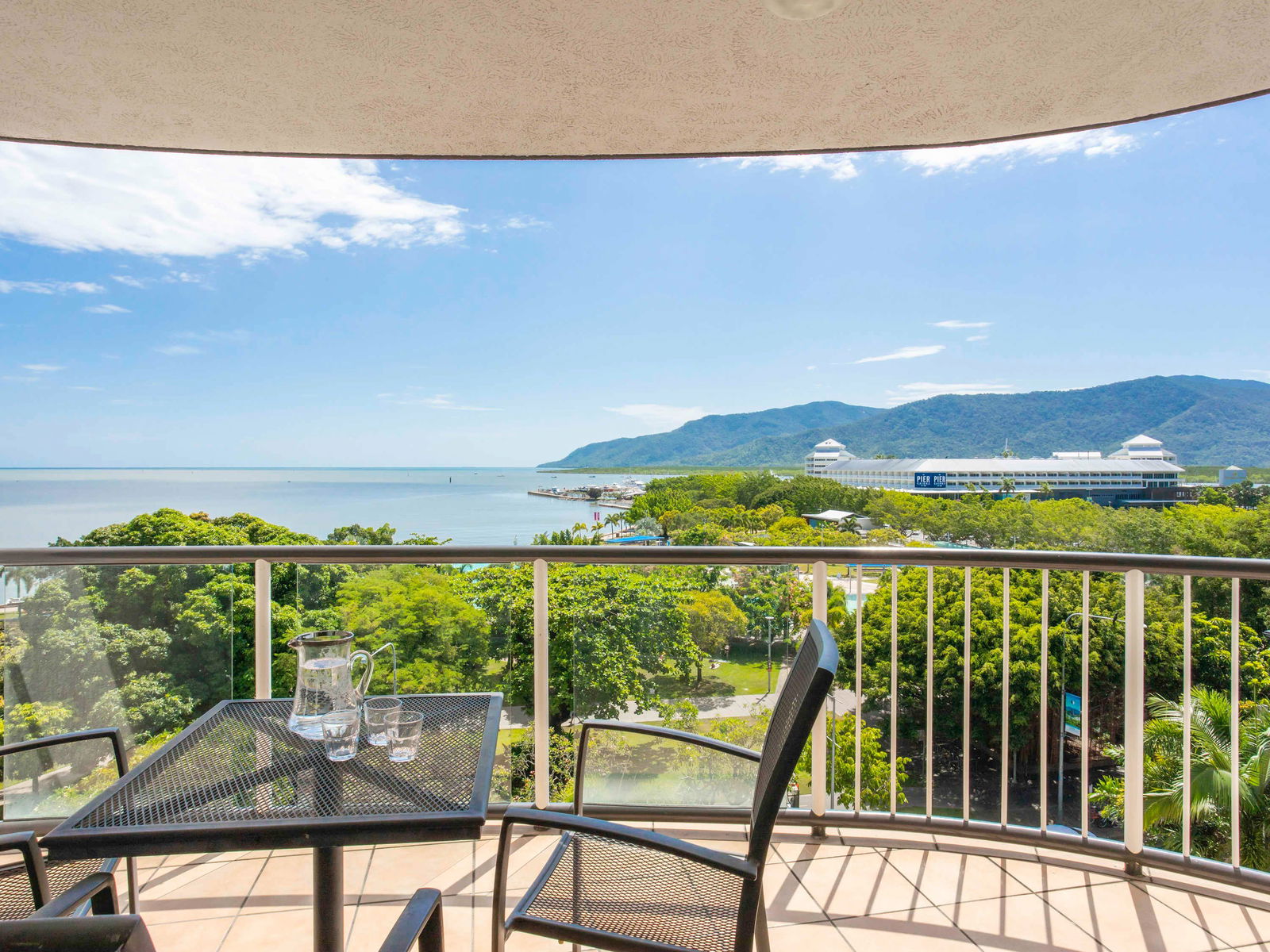 Aeroglen QLD Accommodation Bookings