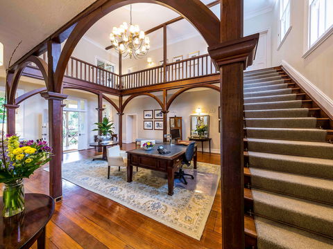 Grand Mercure Basildene Manor - Accommodation Bookings 2