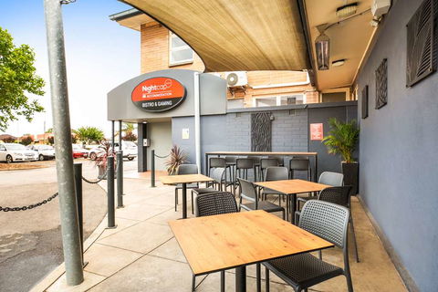 Nightcap At Hendon Hotel - Accommodation Bookings 0