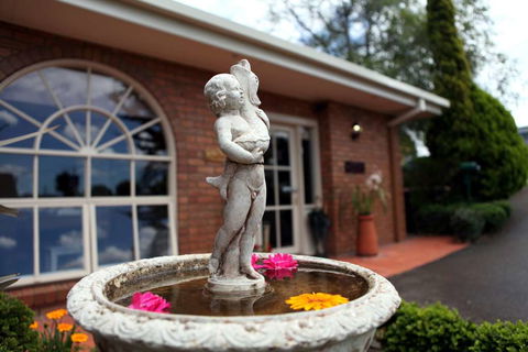 Summerhill Motor Inn - Accommodation Bookings 1