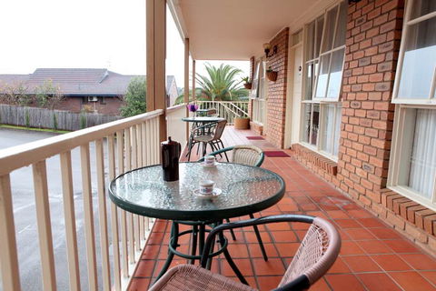 Summerhill Motor Inn - Accommodation Bookings 2