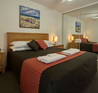 Albacore Apartments