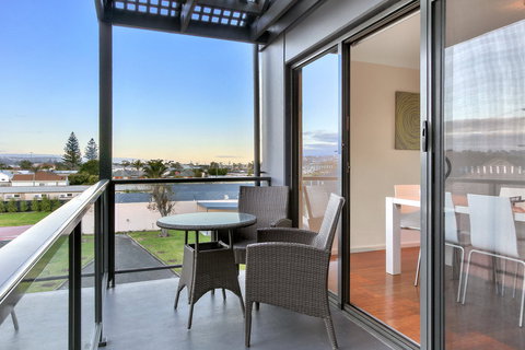 Bellevue on the Lakes - Accommodation Bookings 1