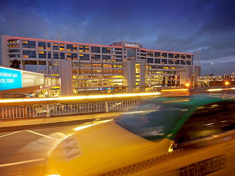 PARKROYAL Melbourne Airport - Accommodation Bookings 0