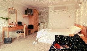 Astor Metropole & Apartment - Accommodation Bookings 0