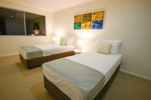 Direct Hotels - Breeze on Brightwater - Accommodation Bookings 0