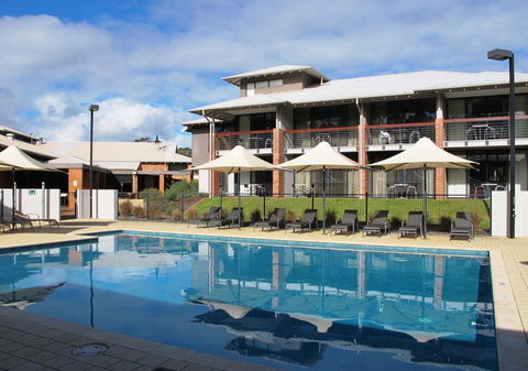 Margarets In Town Apartments - Accommodation Bookings 0