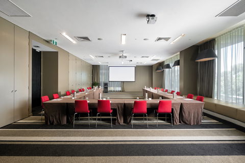 Fraser Suites Perth - Accommodation Bookings 11