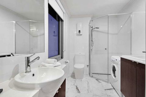 Attika Hotel - Accommodation Bookings 3