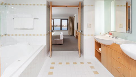 Crowne Plaza Perth - Accommodation Bookings 13