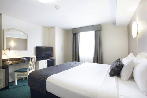 Hotel Northbridge - Accommodation Bookings 5