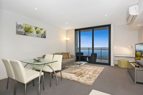Astra Apartments Perth - Accommodation Bookings 7